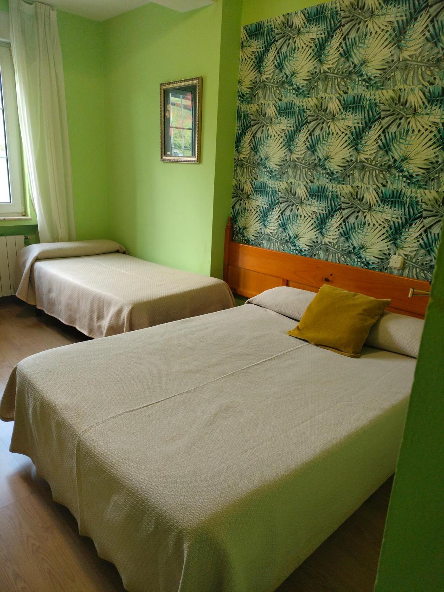 Hotel Capellan Navia Esterno foto