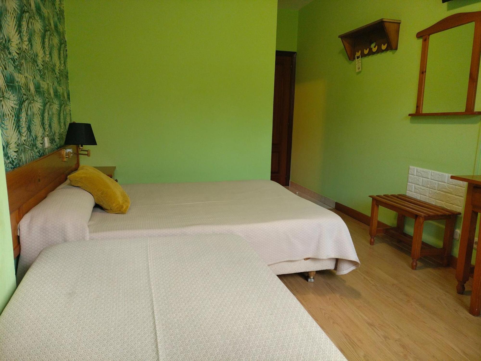 Hotel Capellan Navia Esterno foto