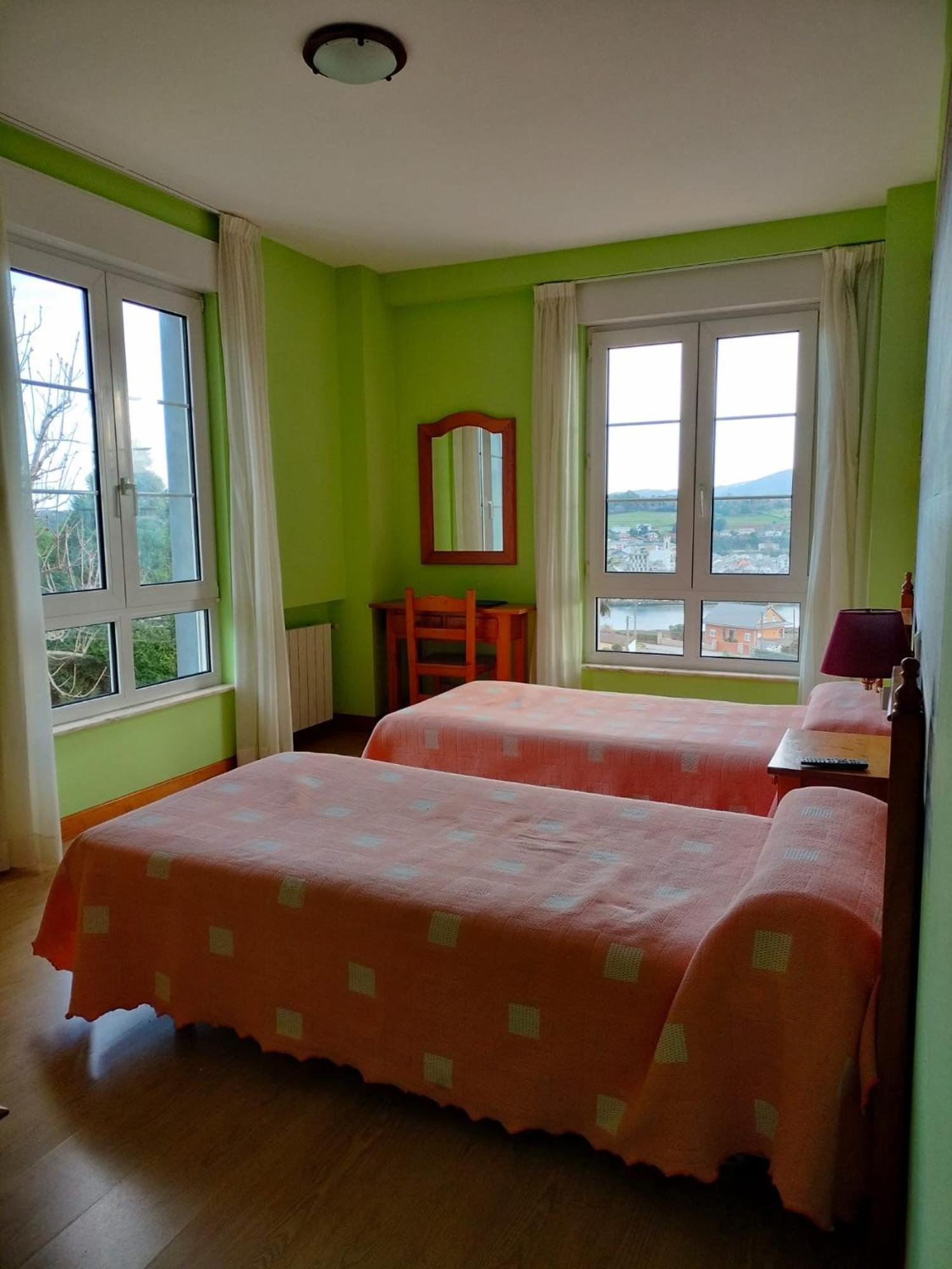Hotel Capellan Navia Esterno foto