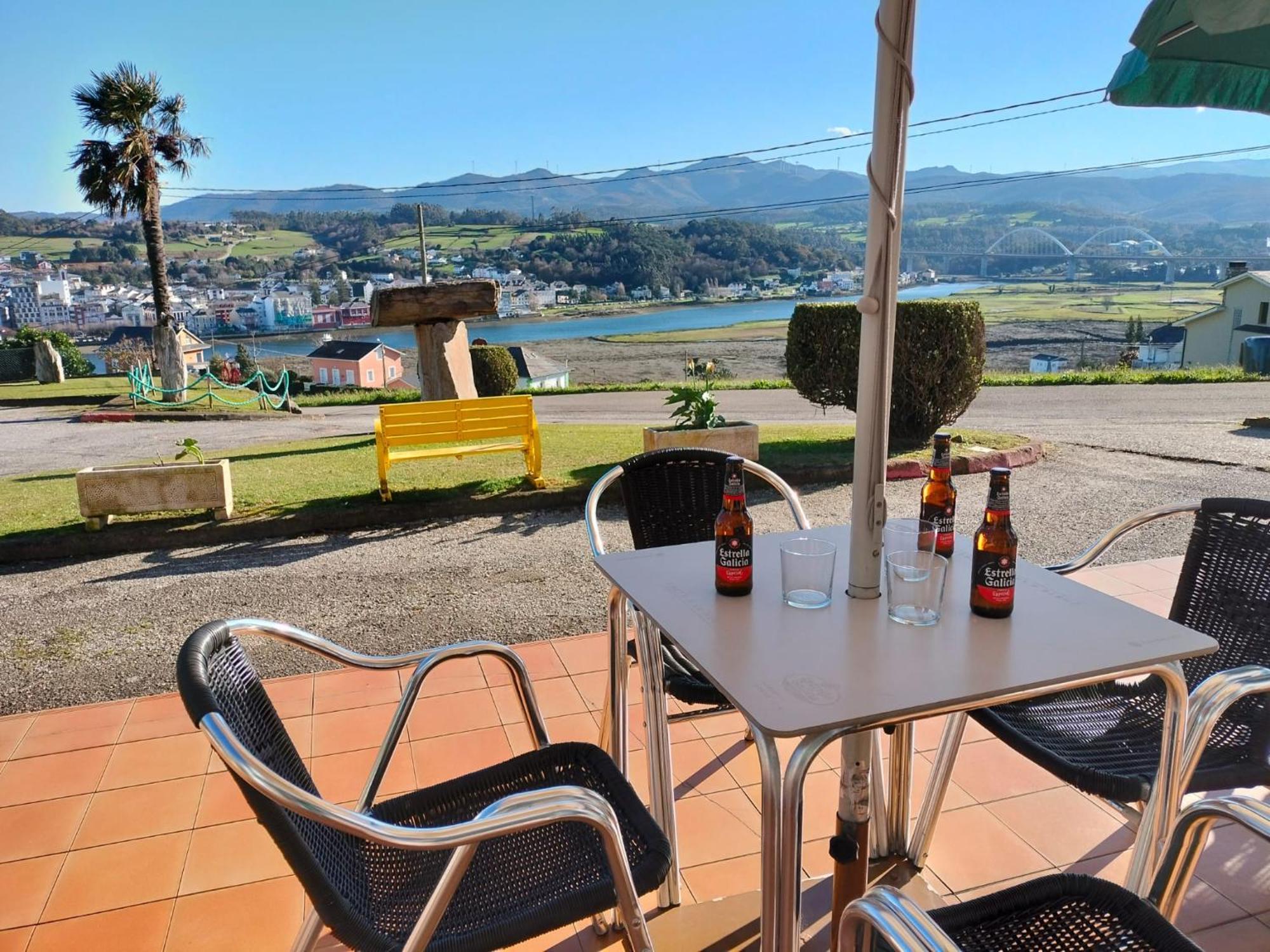 Hotel Capellan Navia Esterno foto