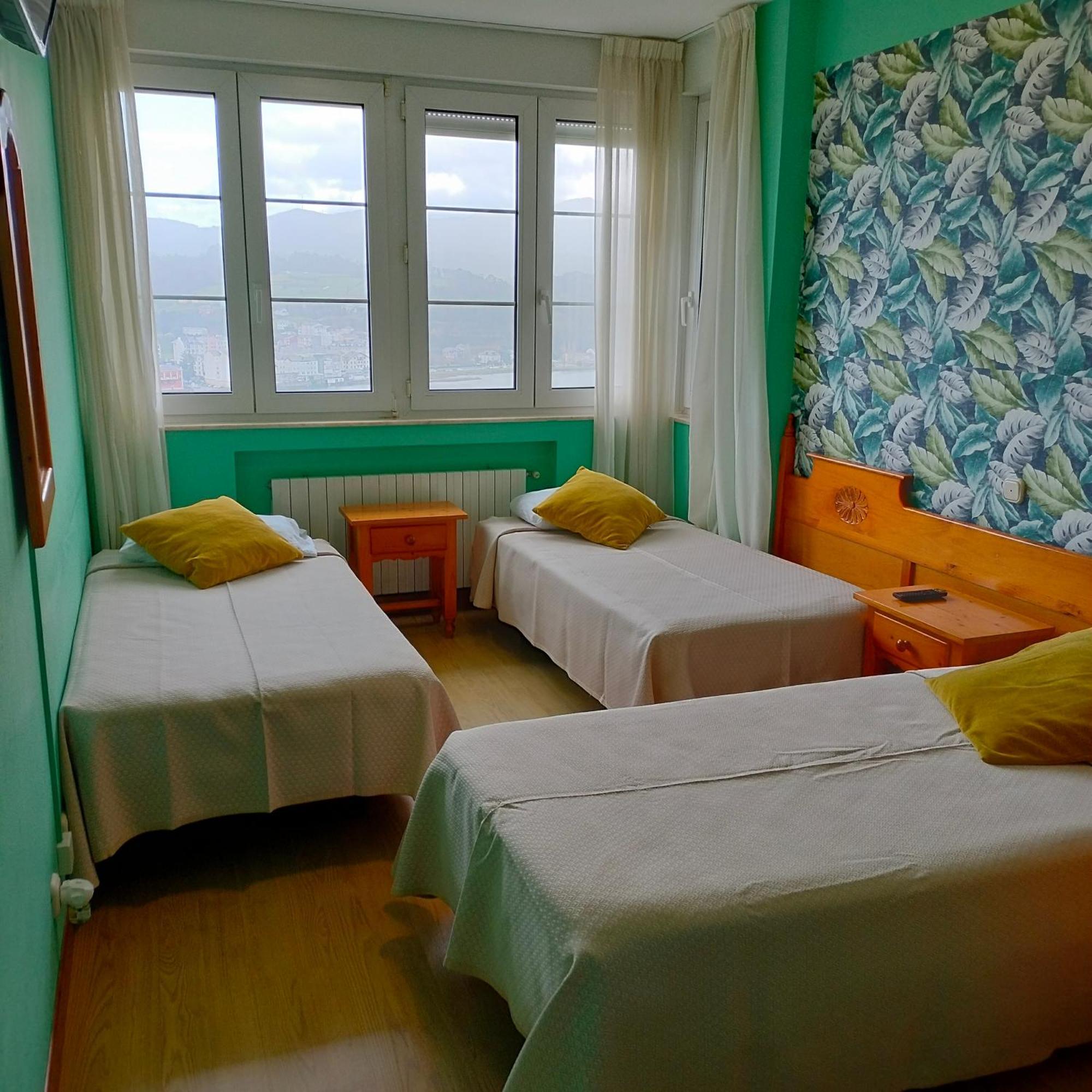 Hotel Capellan Navia Esterno foto